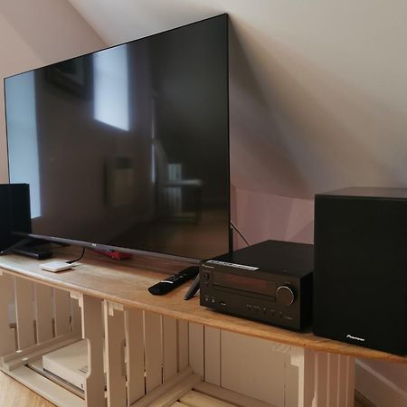 Les Bois Flottes Apartment Онфльор Екстериор снимка